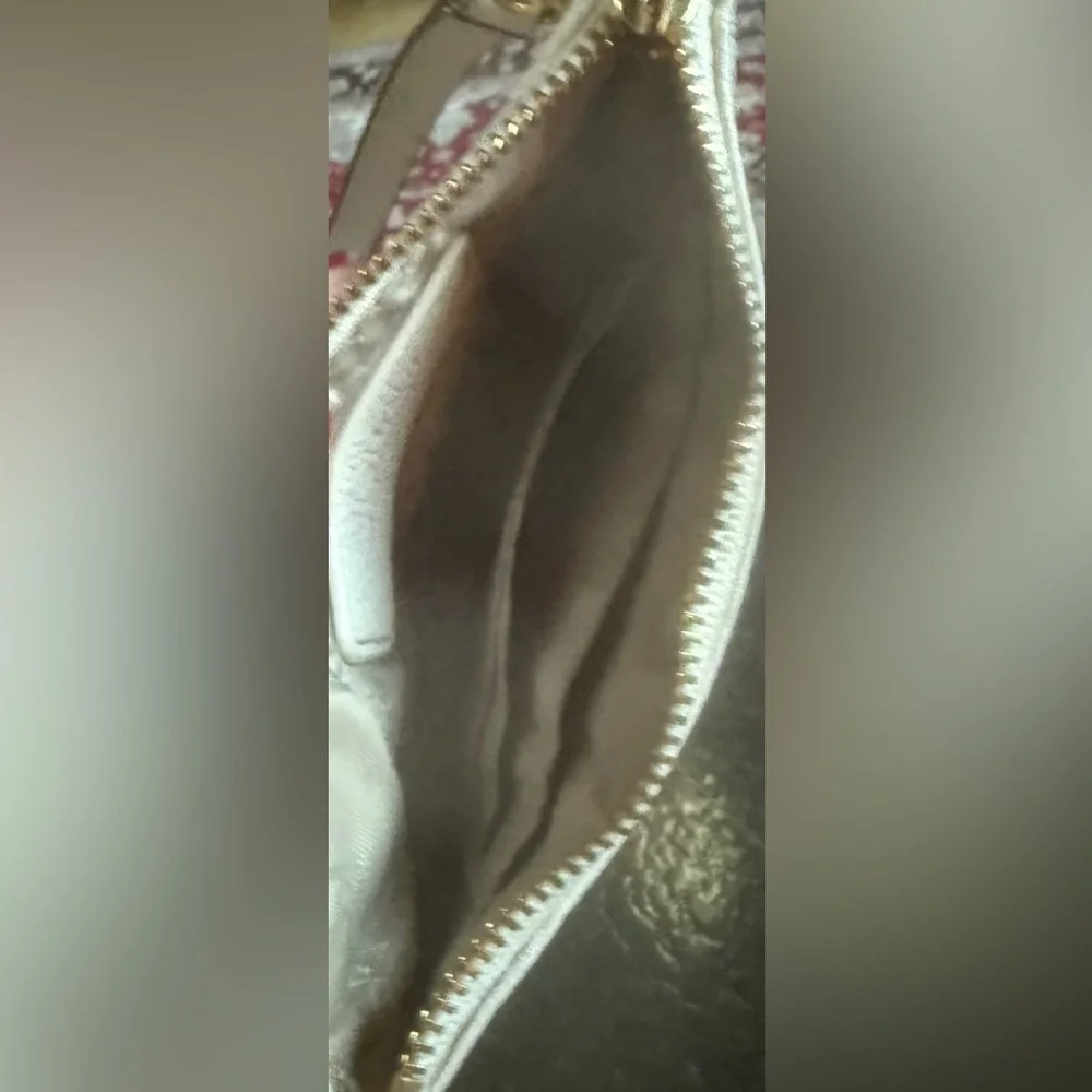 Michael Kors Cream Leather Wristlet